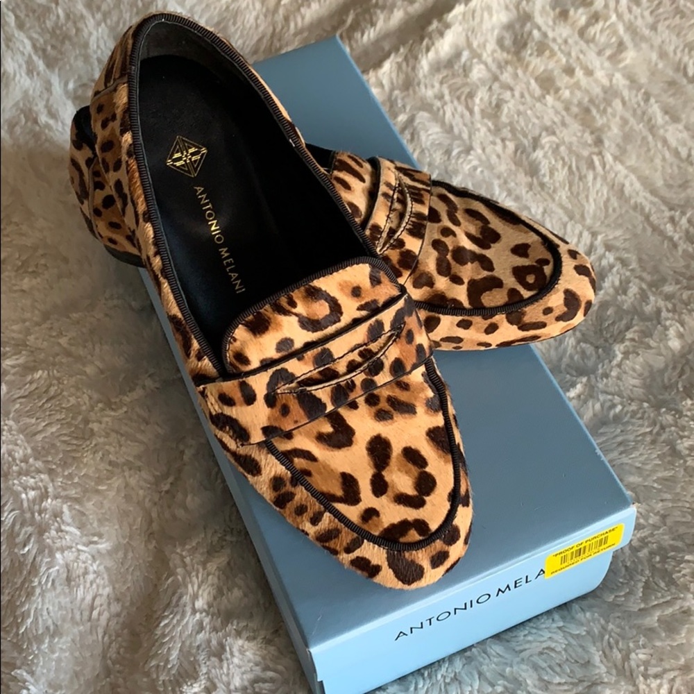 NIB Antonio Melani Loafers